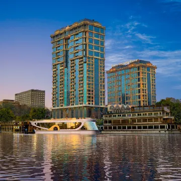 Four Seasons Hotel Cairo at the First Residence
