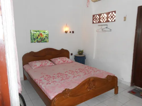 Fortuna Jogja Guest House & Rental