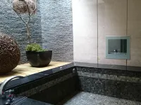 리파인먼트 모텔