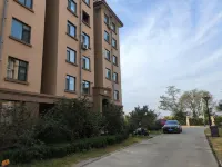 Lele Homestay (Haibu Road)