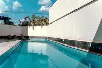 Hplus Premium Palmas - Pools