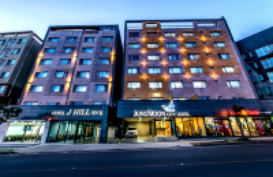 Seogwipo Jay Hill and City Hotel Các khách sạn gần Bảo tàng Sô-cô-la Chocolate Land