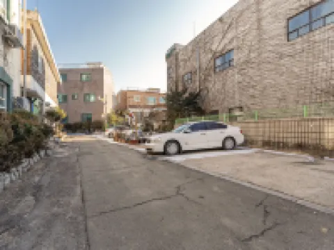 Yeoncheon Yeogiseo Jaja 漣川郡酒店