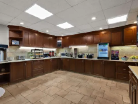 Quality Inn Wayne - Fairfield Area Hotels in Wayne