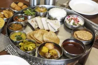Ginger Dwarka - breakfast