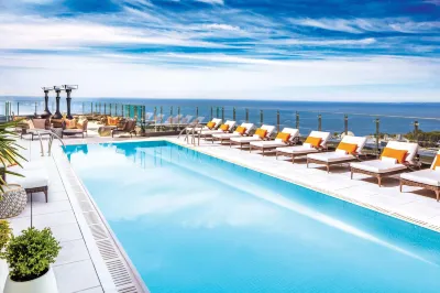 Hotel X Toronto, a Destination by Hyatt Hotel イーストヨーク/ビーチのホテル