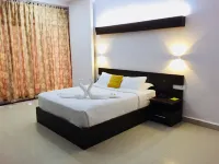 The Cliff Resort, Munnar