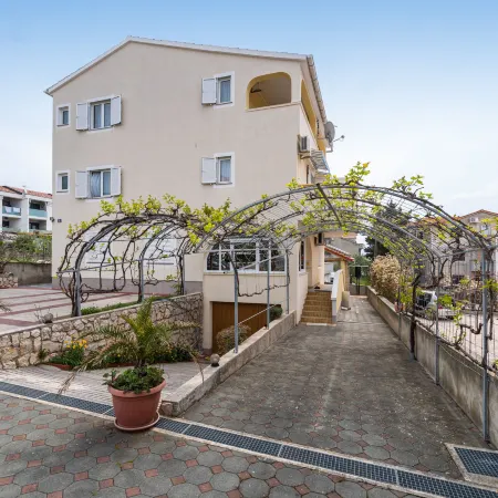 Nice Apartment Silvia 3 for 3 Persons