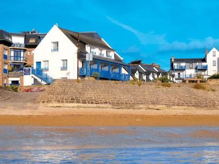 Résidence Odalys Référence les Bains Отели в г. Трегастель