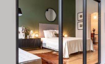 TurnKey I Main Bus Station Apartments