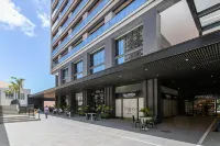 Studios Tower by Viva - Prédio Com Piscina e Estacionamento No Centro de Floripa - Homestays