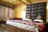 Green Park Hotel & Restaurant, Gulmarg - 3-Star