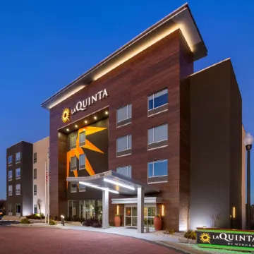 La Quinta Inn & Suites by Wyndham Locust Grove