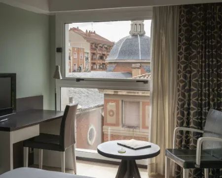 Hotel Ciudad de Logroño Hoteles en Logroño
