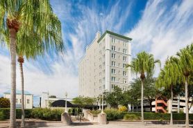 The Terrace Hotel Lakeland, Tapestry Collection by Hilton