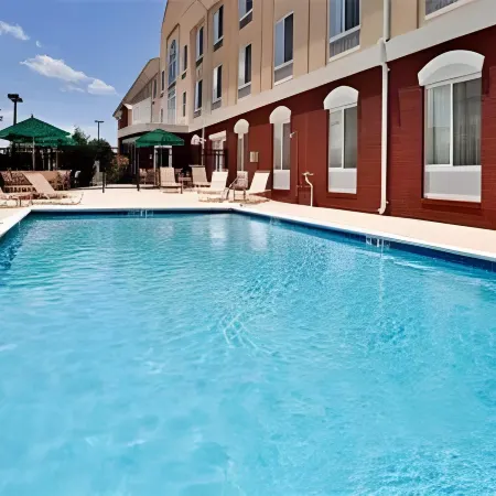 Holiday Inn Express & Suites DOTHAN NORTH by IHG