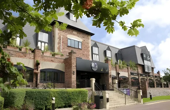 曼徹斯特奇德爾鄉村酒店