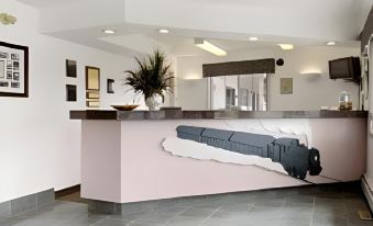 Super 8 by Wyndham Stettler