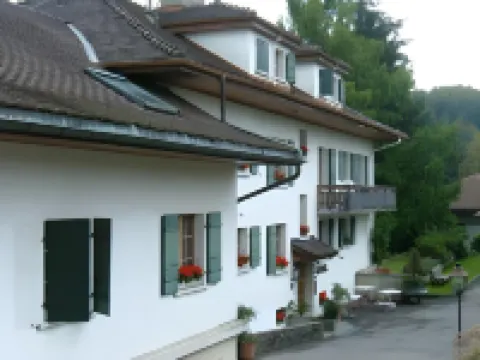 Hôtel de Gruyères Hôtels à proximité de : La Maison du Gruyère