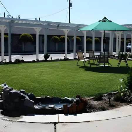 Sunrise Inn