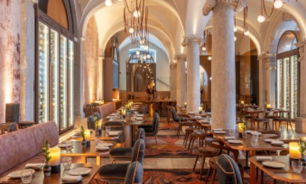 Convent Square Lisbon, Vignette Collection