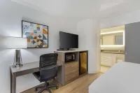 Best Western Plus Riviera Hotels in Menlo Park