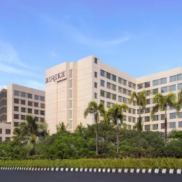 Aurika, Mumbai International Airport Отели рядом с достопримечательностью «Пляж Джуху»