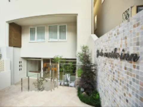 Yodo Castle Inn Hotel berhampiran Yodo Railway Station