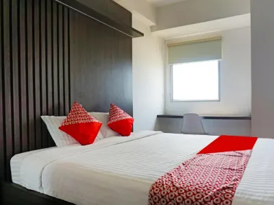 SanSan Room Gunung Putri 호텔