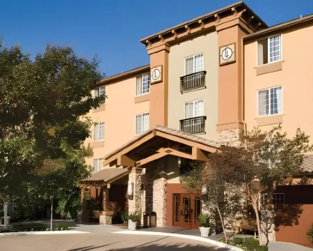 ラークスパー ランディング エクステンデッド ステイ スイーツ プレザントン プレザントンのホテル