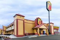 Travelodge by Wyndham Turlock Hotels in Turlock