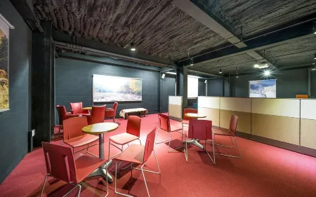 Inje Tourist Hotel Отели рядом с достопримечательностью «Baekdamsa»