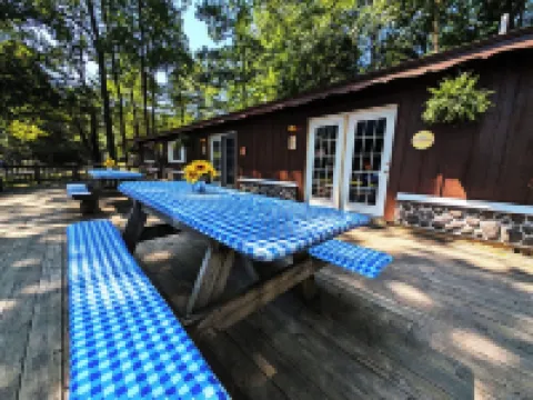 Amenities & Resort Access Included, Cabin 11