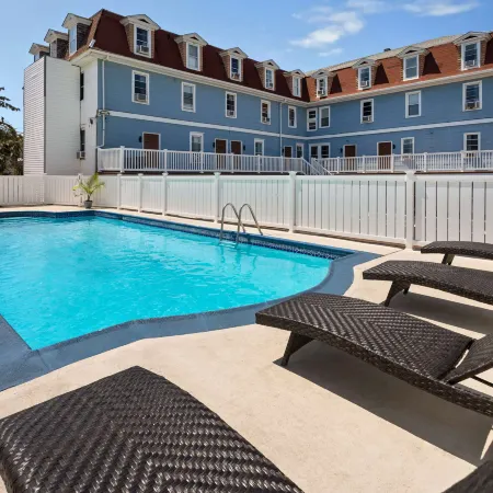 Wildwood Inn Hotel Beach & Boardwalk