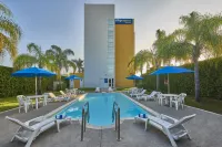 City Express by Marriott Mazatlán - Kolam Renang