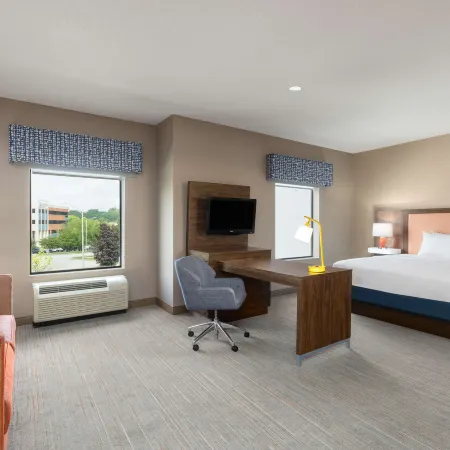 Hampton Inn & Suites Harrisburg/North