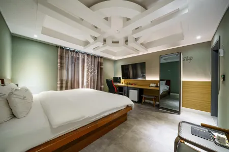 뉴에버그린호텔