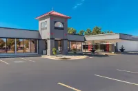 Econo Lodge Hotels in Cave City