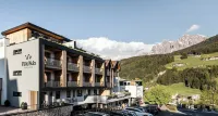 Viel Nois Guest House Hoteles cerca de Val di Funes