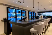 拉納卡麗笙海灘度假飯店 - 酒吧