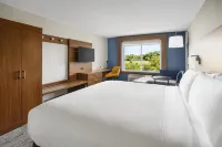 Holiday Inn Express ROCHESTER NE - IRONDEQUOIT by IHG