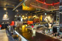 Halifax Tower Hotel & Conference Centre, Ascend Hotel Collection - bar