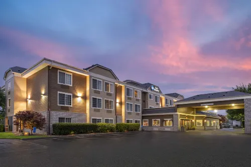 Best Western Columbia River Waterfront Hotel Astoria