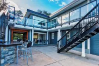 Qualicum Beach Ocean Suites Các khách sạn ở Qualicum Beach