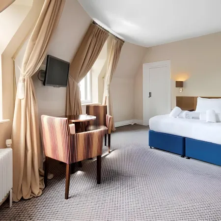The Crown Hotel