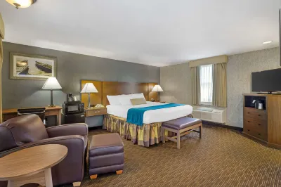 Best Western Plus Cold Spring Hotels in Plymouth