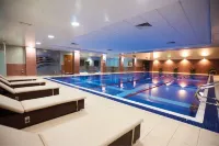 The Essex Golf & Country Club Hotel - Pools