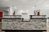 HomeTowne Studios East Lansing - Okemos