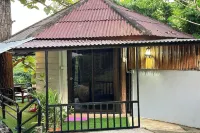 Baansuan Chomchun Hotels in Mae Taeng