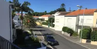 The Rock Guest House Hotel di Sao Roque